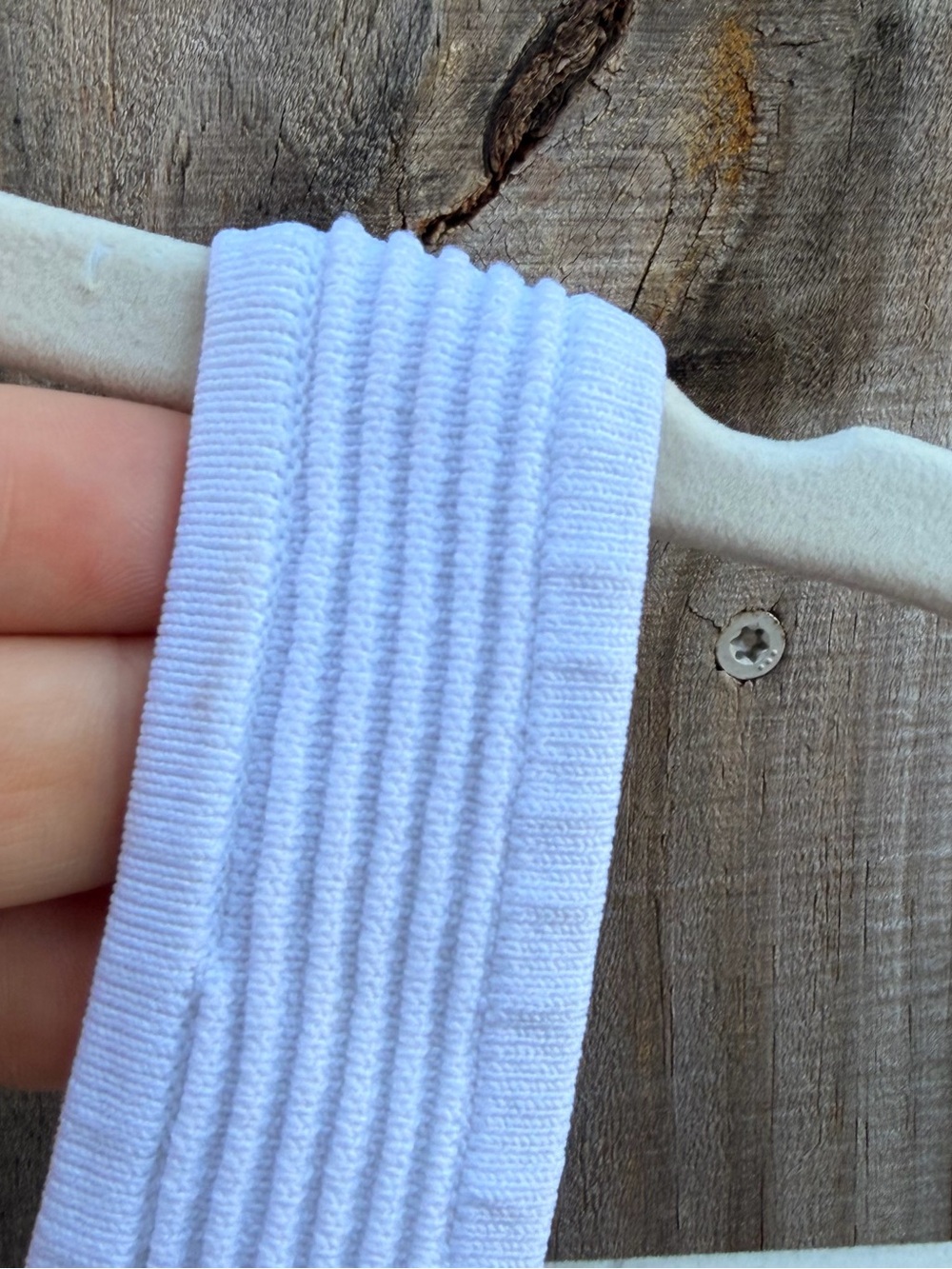 Babaton Ribbed Square-Neck Tank Size L - Picture 3 of 7